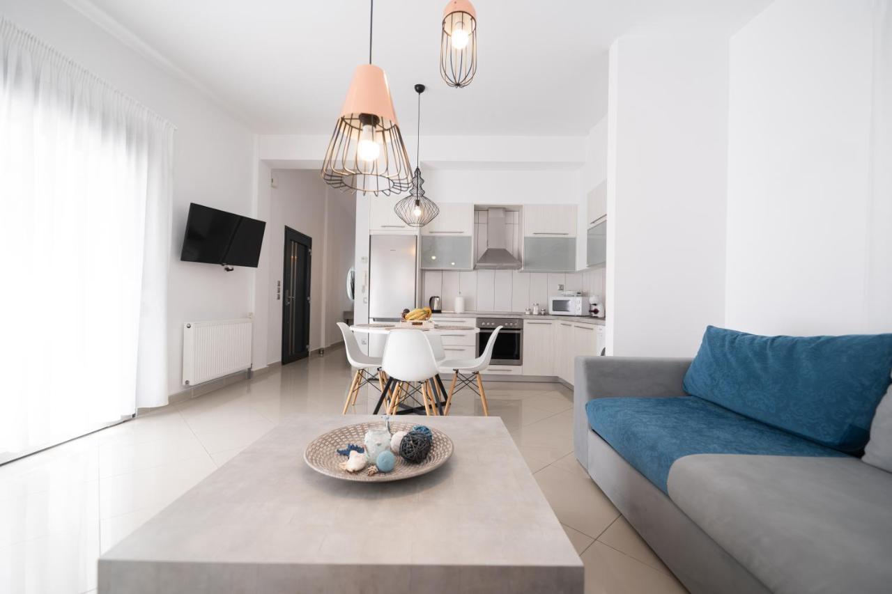 Aelia Apartments Néa Péramos Extérieur photo