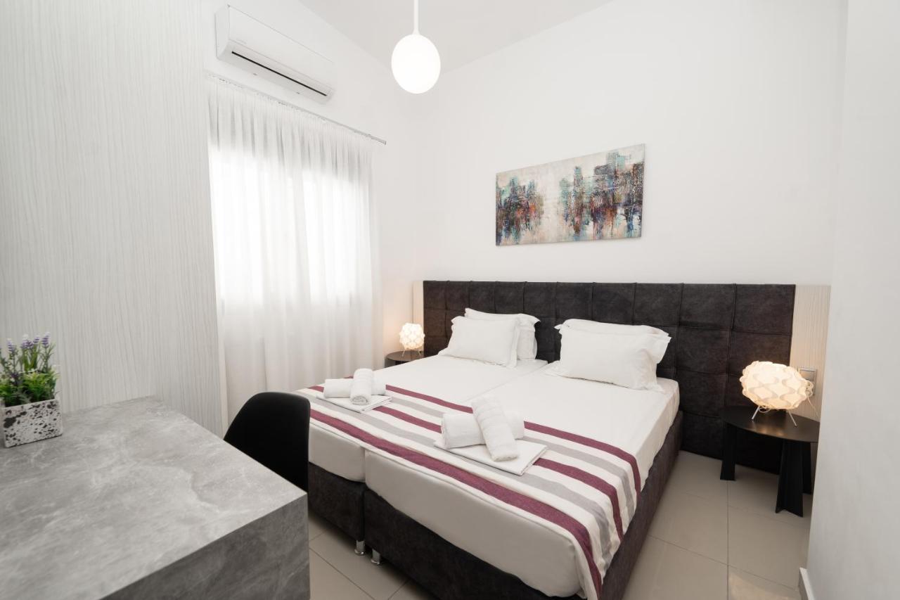 Aelia Apartments Néa Péramos Extérieur photo