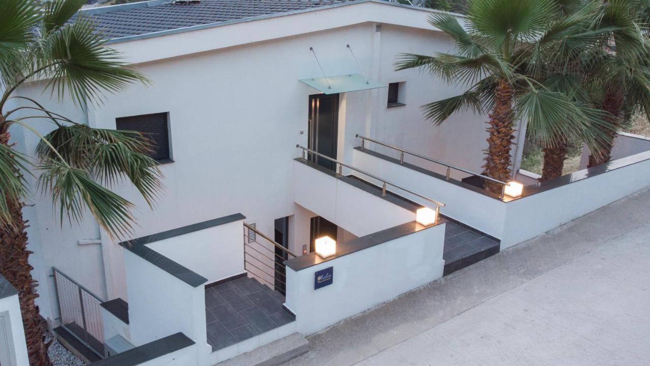 Aelia Apartments Néa Péramos Extérieur photo